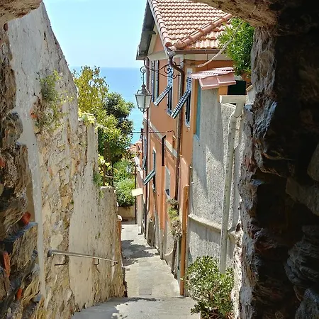 Tipica Casa Oasi Rustico Ligure Borgomaro