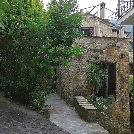 Tipica Casa Oasi Rustico Ligure Borgomaro